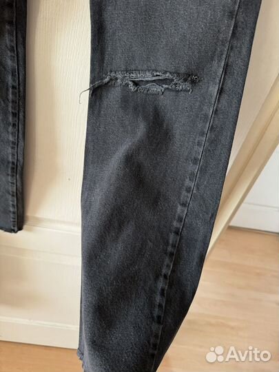 Джинсы stradivarius