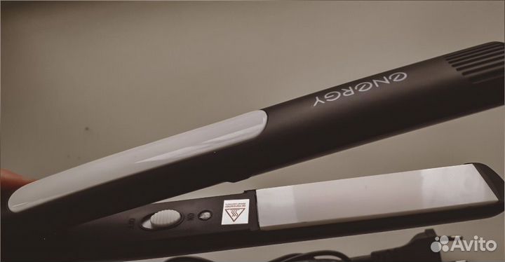 Выпрямитель для волос