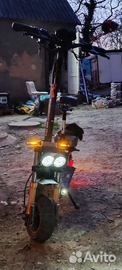 Электро самокат Kugo M5 PRO