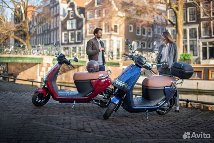 Электроскутер Ninebot E125