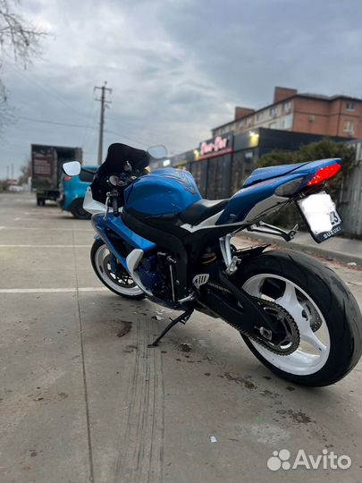 Продам suzuki gsx-r 750 k8