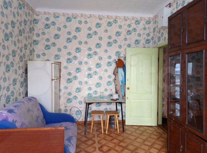 Комната 17 м² в 3-к., 2/2 эт.