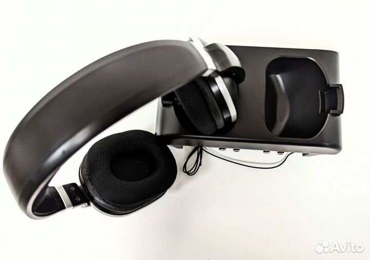 Беспроводные наушники Германия TechniSat NB-3195