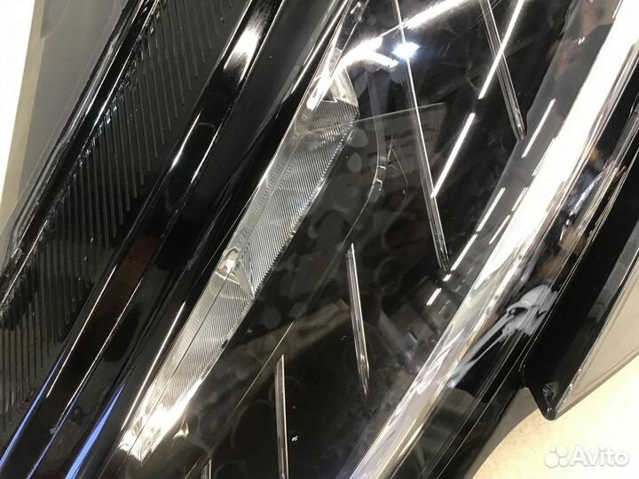 Фара левая Skoda Karoq 2017