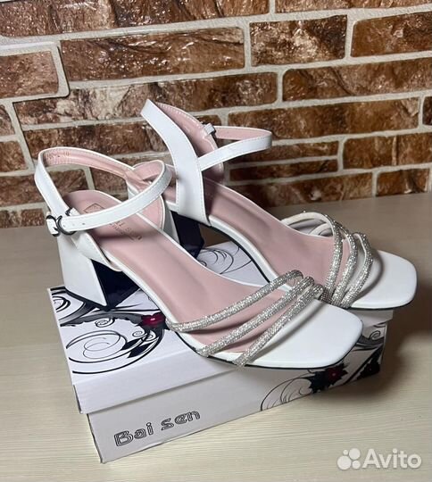 Босоножки туфли