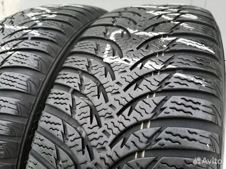 Kumho WinterCraft WP51 195/65 R15 91T