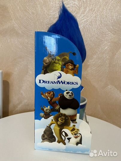 Игрушка-брелок в кружке «Тролль»