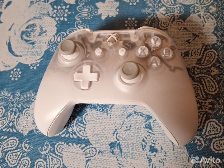 Геймпад xbox One s