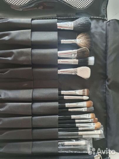 Набор кистей для макияжа