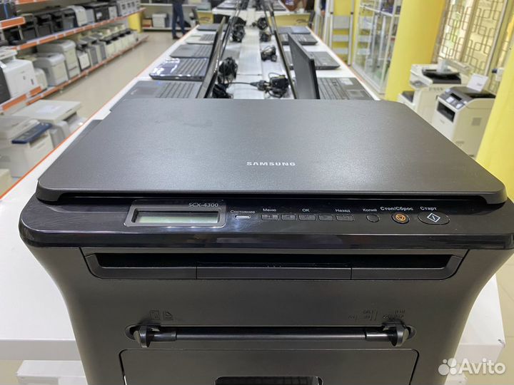 Многофункциональное устройство Samsung SCX-4300