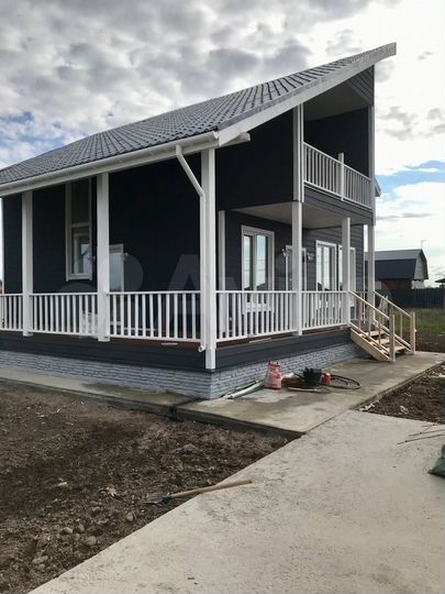 Дом 205,4 м² на участке 9 сот.