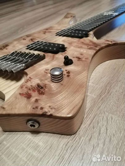 Headless гитара