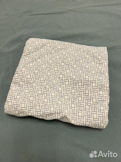 Милк подушка на руку