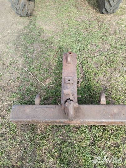 Сцепка на навеску трактора