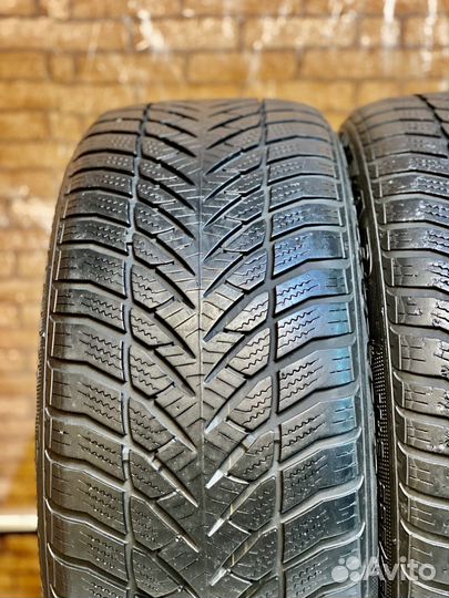 Goodyear Eagle Ultra Grip GW-3 225/45 R17 91H