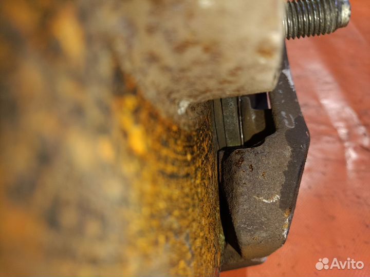 Ступица Toyota Crown JZS171 (Переднее Левое)