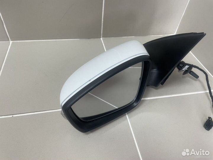 Зеркало левое Skoda Rapid 2