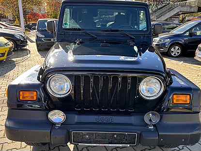 В разборе Jeep Wrangler 2004