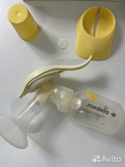 Молокоотсос medela ручной