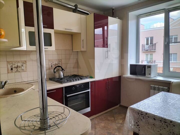 2-к. квартира, 45,7 м², 2/3 эт.