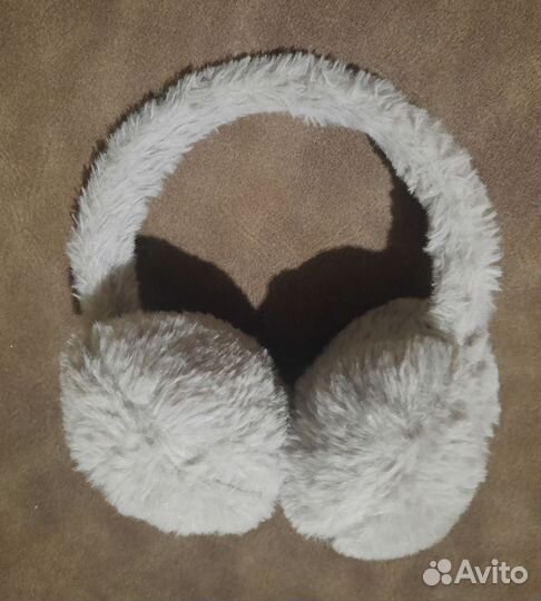 Меховые наушники