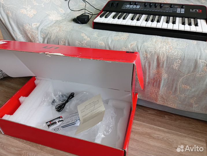 Синтезатор IK Multimedia UNO-synthpro