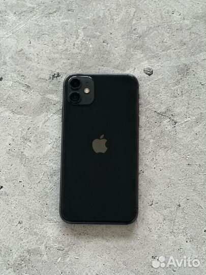 iPhone 11. 64GB. Classic Black