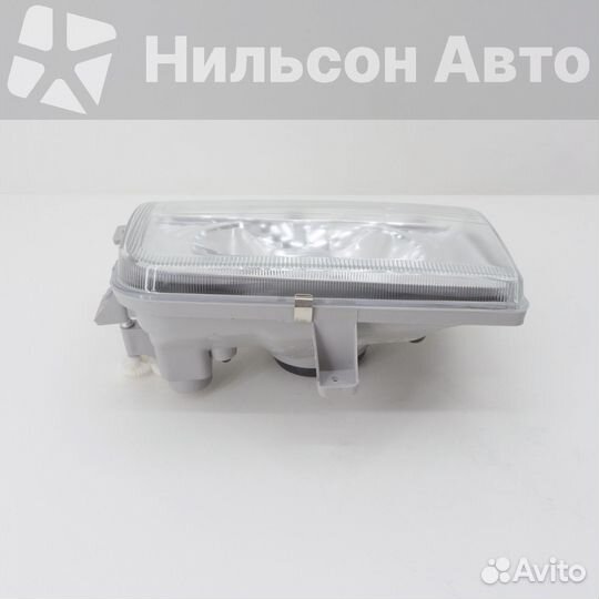 Фара nissan atlas F23, 1991-1998 г хрусталь правая