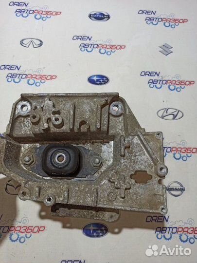 Подушка АКПП Nissan Juke 1.6 2012