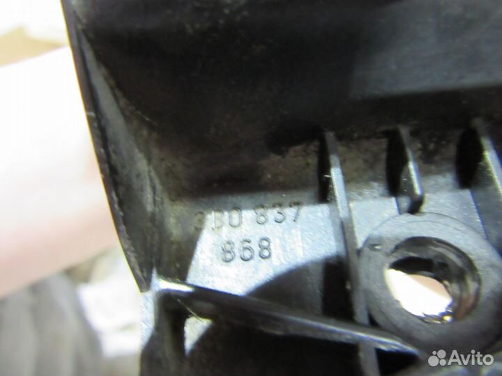 Замок двери задней правой VW Passat B5