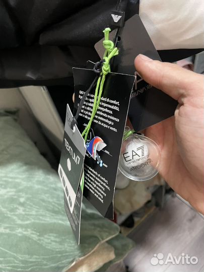 Куртка женская EA7