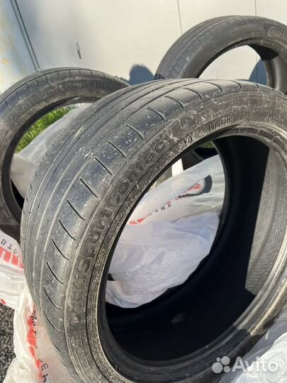 Michelin Pilot Sport 4 235/40 R18 90Y