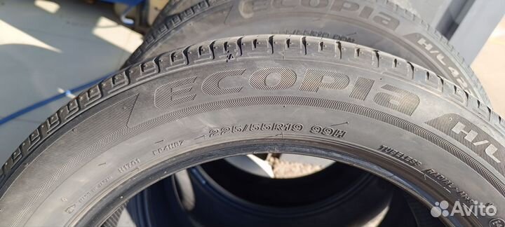 Bridgestone Ecopia EP422 Plus 225/55 R19 99