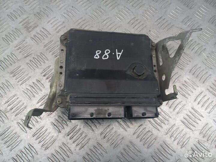 Блок управления двигателем Toyota Auris 1 E15 1.6