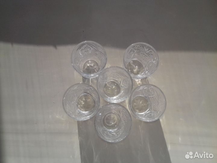 Рюмки стеклянные резные