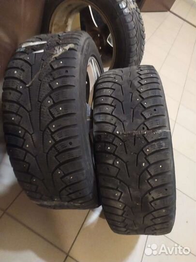 Nokian Tyres Hakkapeliitta 5 215/55 R17 98T