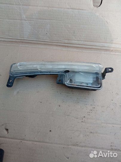 Citroen C4 Aircross ходовые огни