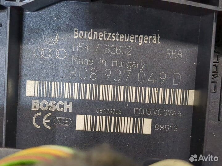 Блок управления бортовой сети Volkswagen Caddy, 2008