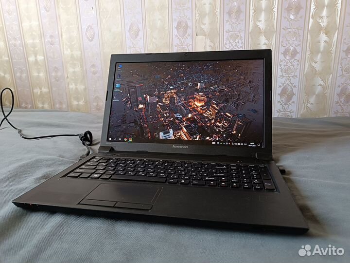 Хороший ноутбук дря работ и простых игр i5/8gb/ssd