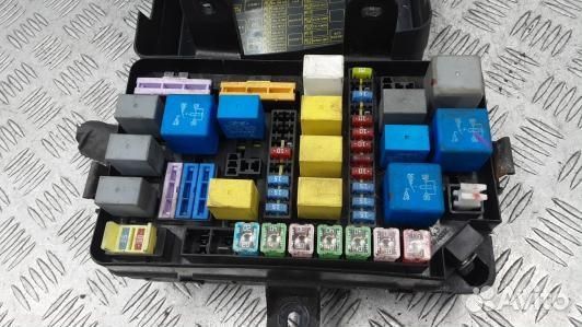 Блок предохранителей hyundai terracan HP (AUK12M10