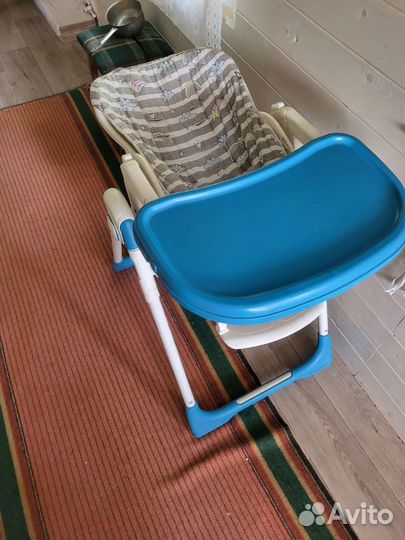 Стульчик для кормления
