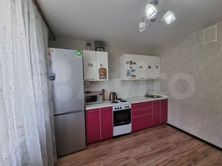 1-к. квартира, 40 м², 7/17 эт.