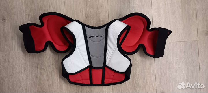 Нагрудник хоккейный