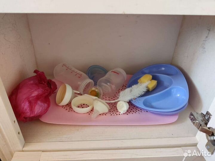 Детские бутылочки, соски, тарелочки, кружки