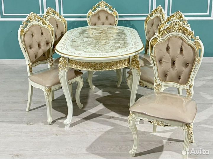 Стол обеденный и стулья