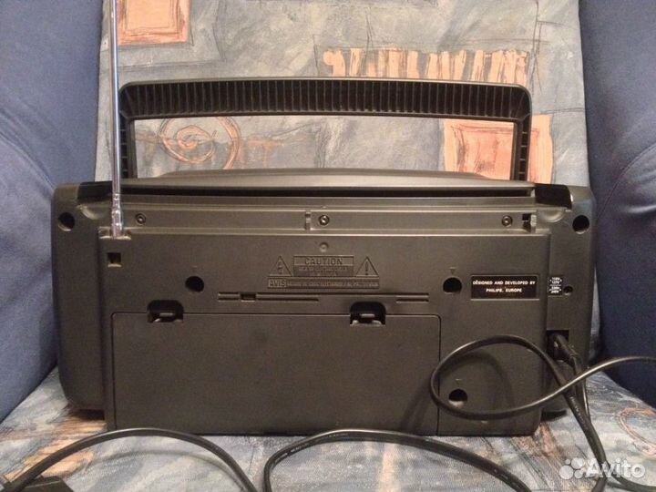 Магнитола(бумбокс) Philips AZ-8040