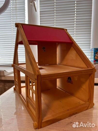 Детский деревянный домик