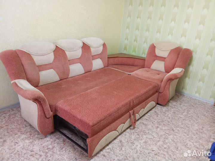 Угловой диван