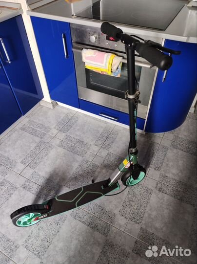 Складной самокат Roces 175 woman