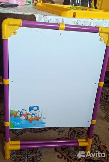 Магнитные буквы, цифры и мозайка